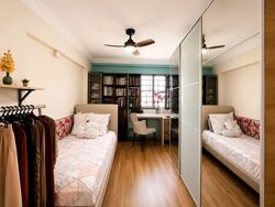 Tampines Street 42 (Tampines), Multi Generation #561209731